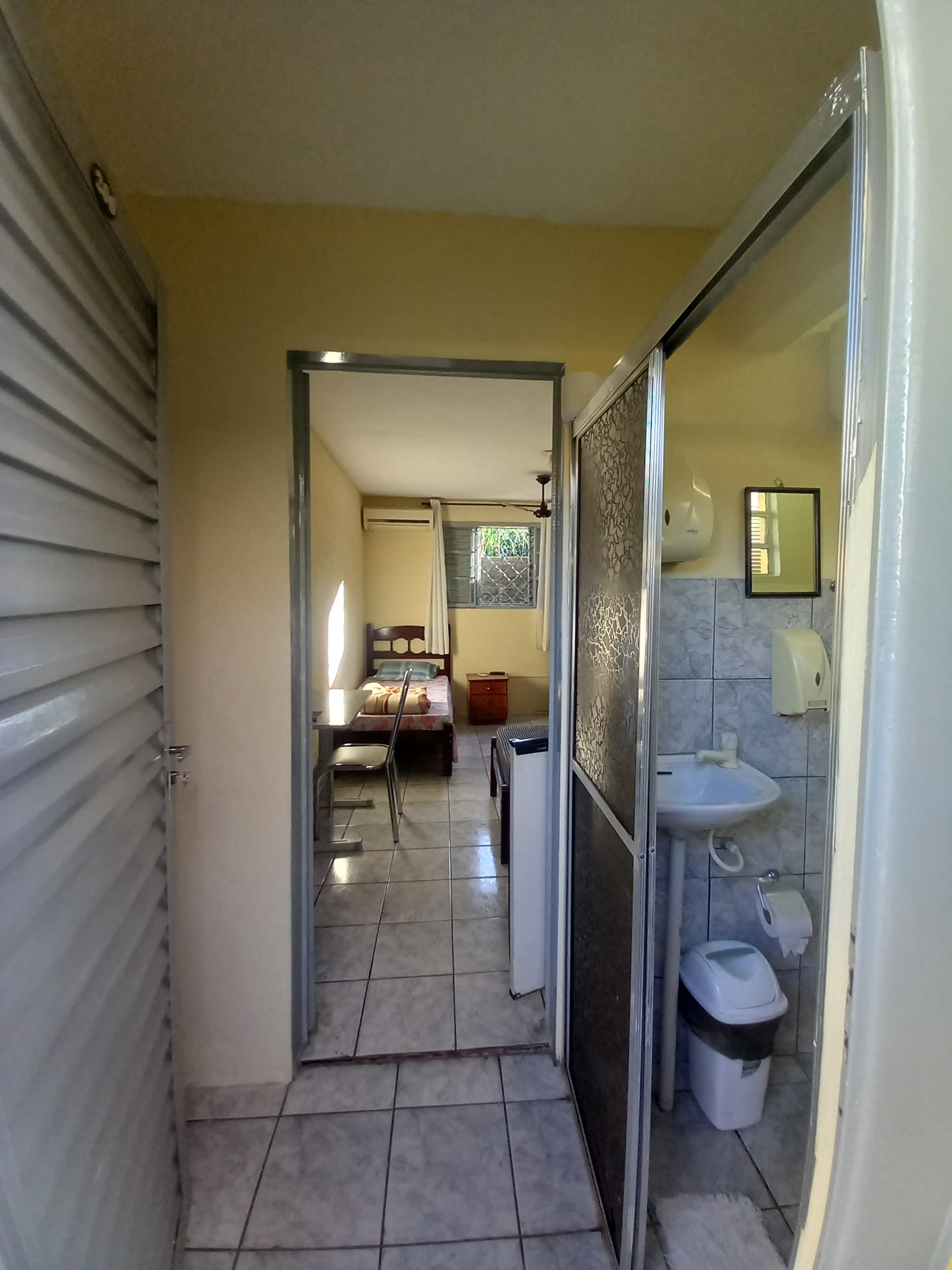 Quarto 206