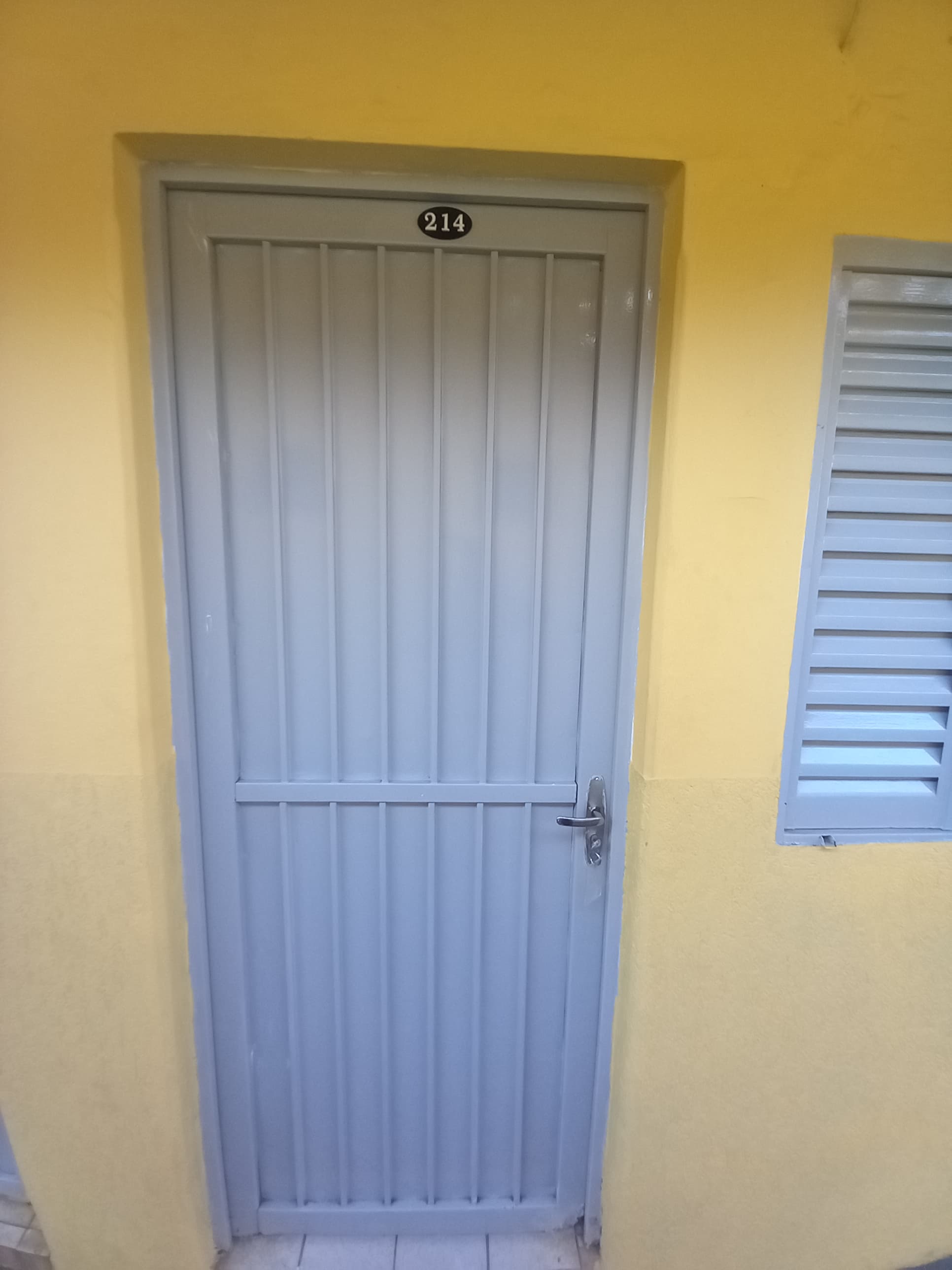 Quarto 214