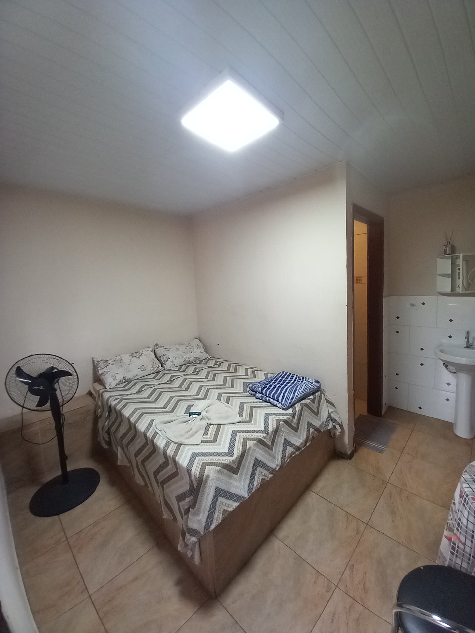 Quarto 105