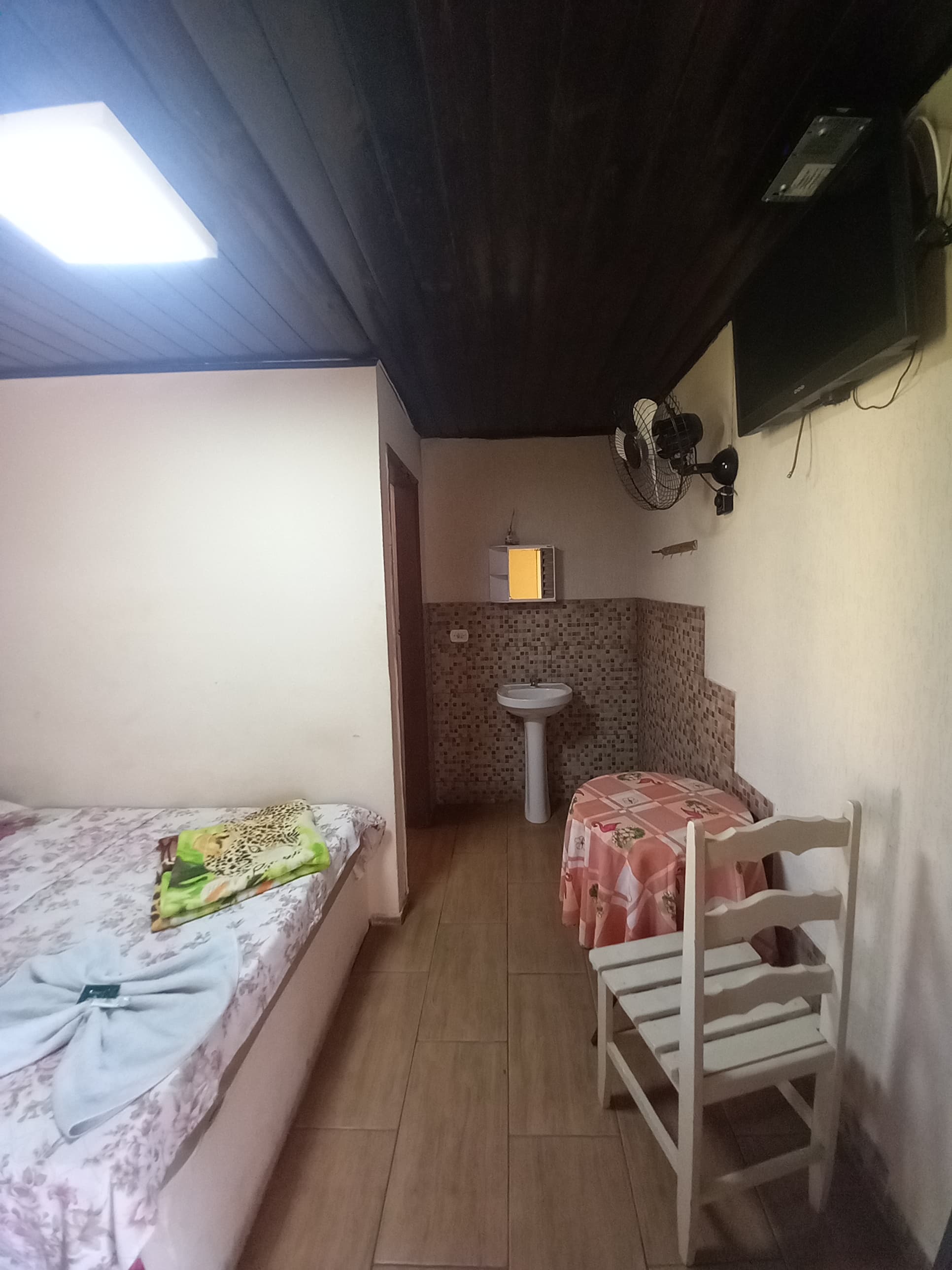 Quarto 106